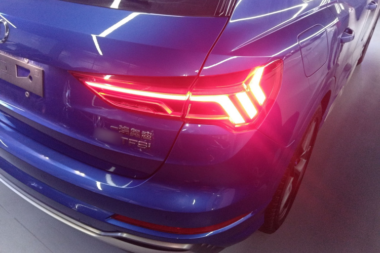 奥迪Q3 2020款 35 TFSI 时尚动感型车身外观6006