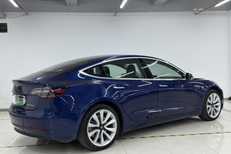 特斯拉 Model 3(进口) 2019款 长续航全轮驱动版车身外观6009