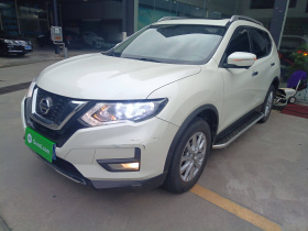 日产 奇骏 2020款 2.0L XL ITS CVT 2WD智联舒适版