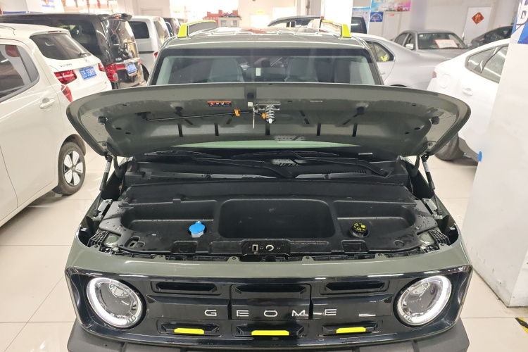 吉利银河 2025款 210km 熊猫骑士机舱底盘24