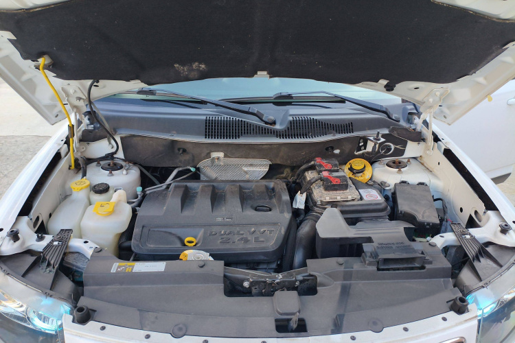 Jeep 指南者(进口) 2014款 改款 2.4L 四驱舒适版局部细节24