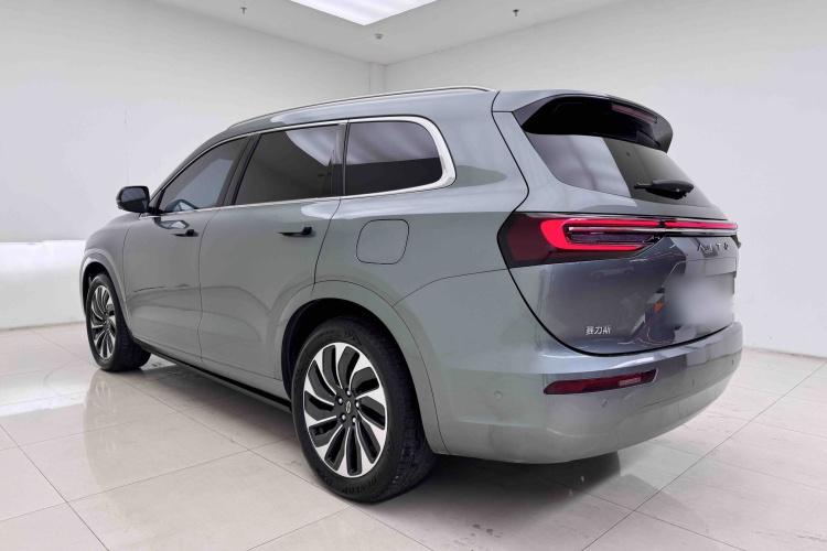 鸿蒙智行 问界M7 2024款 1.5T 后驱Plus版 5座车身外观6008