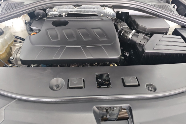 哈弗H7 2021款 2.0T 悦享型机舱底盘24