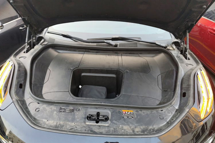 极氪001 2023款 YOU版 100kWh局部细节24