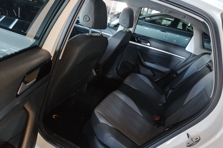 大众 朗逸 2024款 1.5L 自动五百万版中控内饰7003