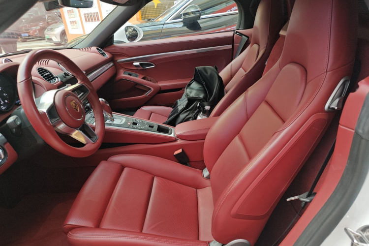 保时捷718 2022款 Boxster 2.0T中控内饰7004