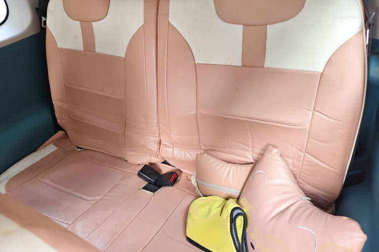 长安启源 长安Lumin 2022款 210km 香甜款中控内饰21