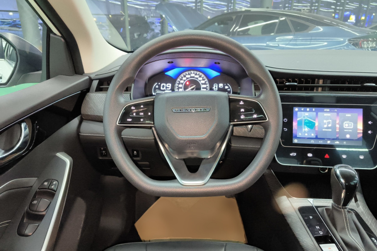 启辰D60 2023款 PLUS 1.6L XL CVT悦领版中控内饰13