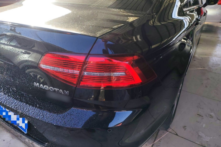 大众 迈腾 2019款 330TSI DSG 豪华型 国VI车身外观9