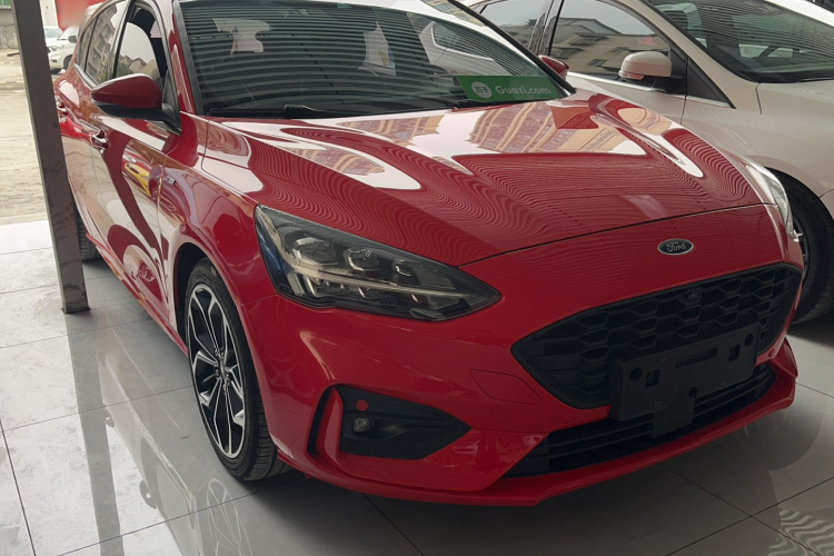 福特 福克斯 2020款 两厢 EcoBoost 180 自动ST Line车身外观6003