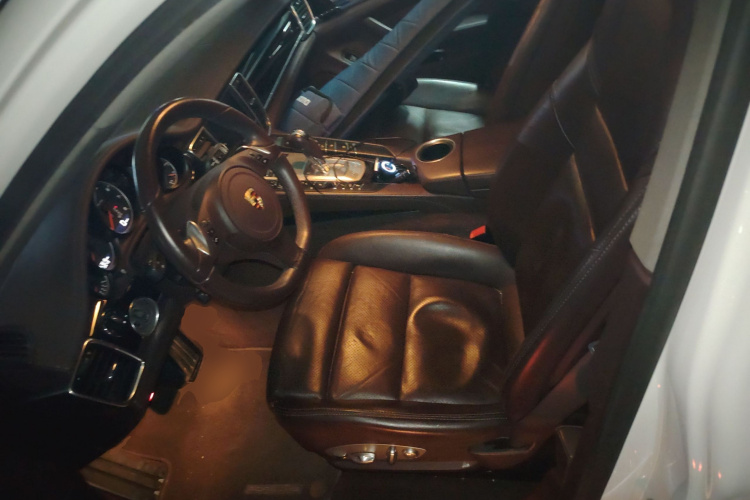 保时捷 2014款 Panamera 4 3.0T中控内饰19