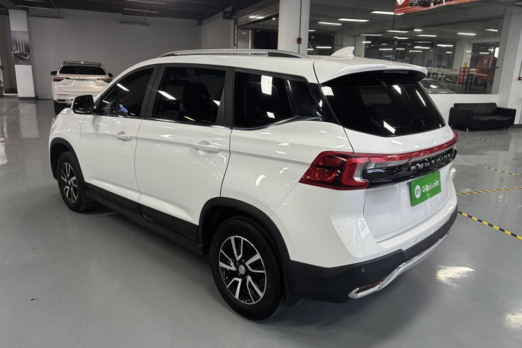 东风风行 风行T5 2020款 1.6L 手动舒适型 国VI车身外观6008