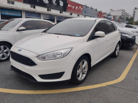 福特 福克斯 2018款 两厢经典 1.6L 自动舒适型智行版