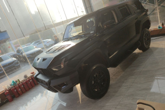 猛士917 2023款 增程基础版