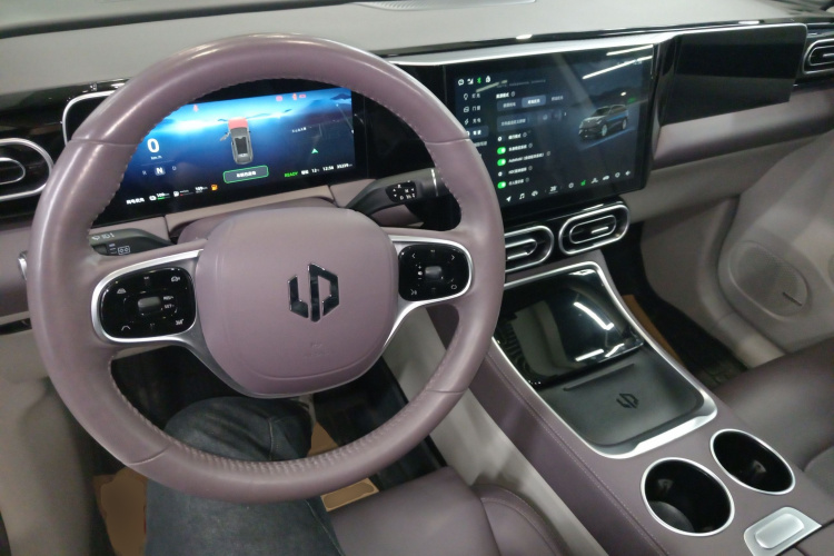 零跑汽车 零跑C11 2023款 增程 300舒享版中控内饰12