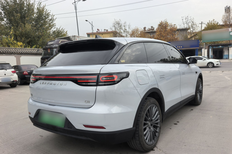 零跑汽车 零跑C11 2023款 纯电 500舒享版车身外观6005