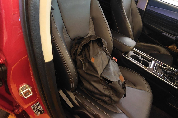 奇瑞 艾瑞泽5 2019款 改款PRO 1.5L CVT青春版 国VI局部细节41