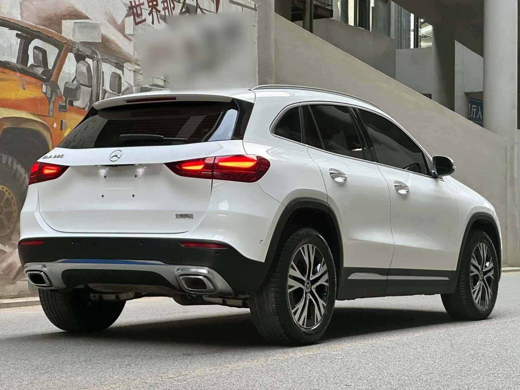 奔驰GLA 2024款 GLA 220(3)