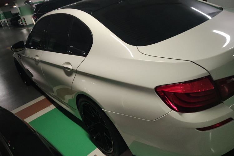 宝马M5 2012款 M5车身外观4