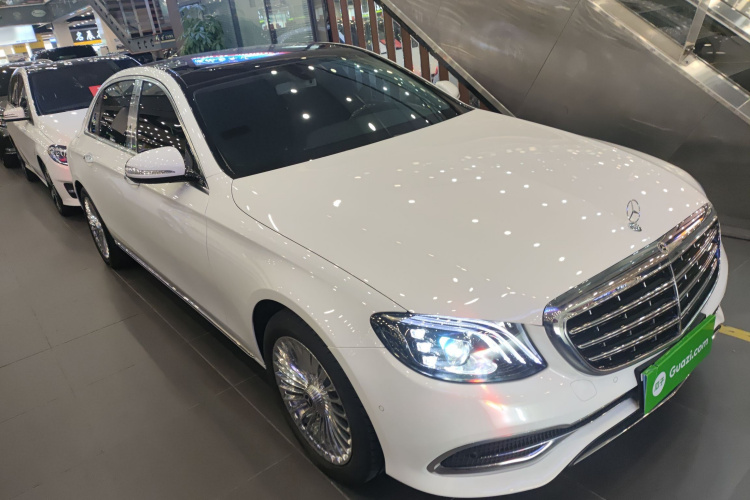 奔驰E级 2020款 改款 E 260 L车身外观6002