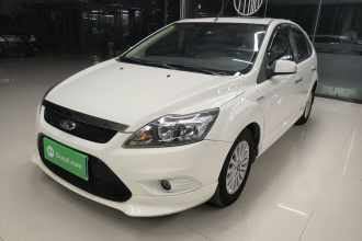 福特 福克斯 2013款 两厢经典 1.8L 自动时尚型
