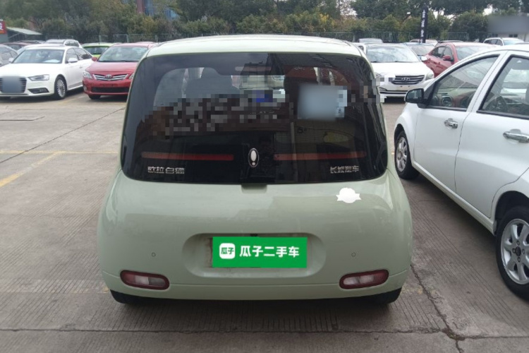 欧拉白猫 2022款 升级版 305km 舒享型 三元锂车身外观6