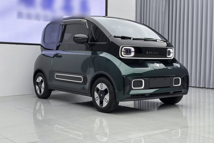 宝骏KiWi EV 2022款 艺术家轻享版 三元锂车身外观6001