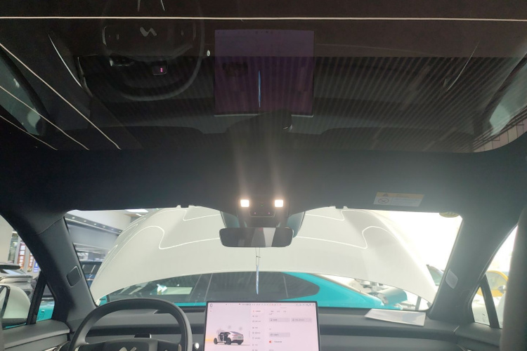 乐道L60 2024款 60kWh 后驱版中控内饰22