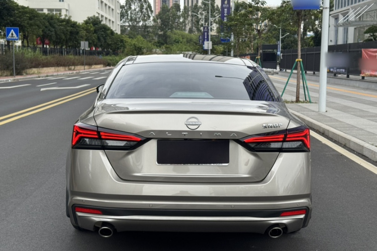 日产 天籁 2022款 2.0L XL-TLS 悦享版车身外观6005