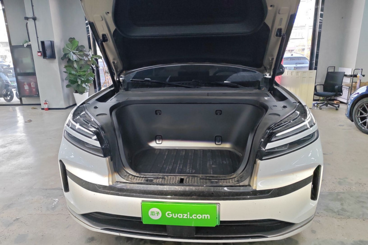 乐道L90 2025款 Max 六座版机舱底盘24