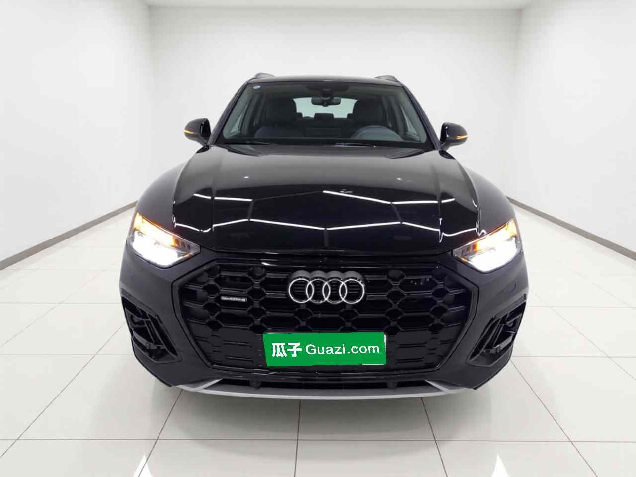 奥迪Q5L 2025款 40 TFSI 豪华动感型(1)