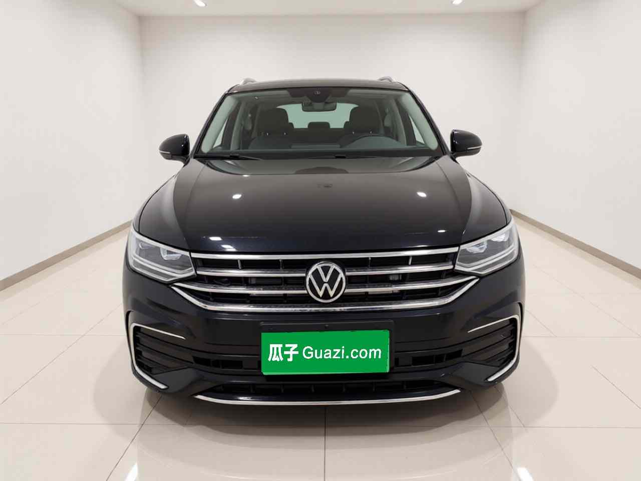 大众 途观L 2023款 改款 330TSI 自动两驱R-Line越享版(1)