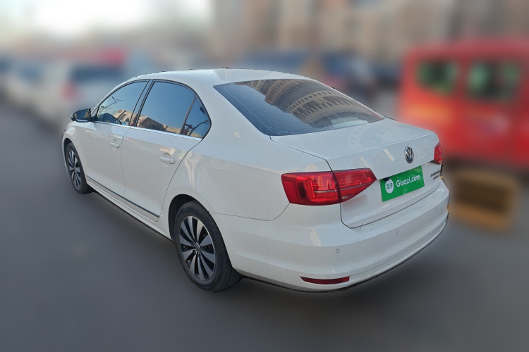 大众 速腾 2017款 230TSI 自动舒适型车身外观5