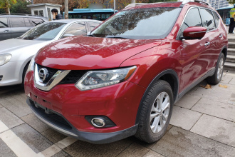 日产 奇骏 2014款 2.0L CVT舒适版 2WD