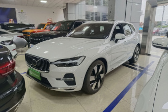 沃尔沃XC60新能源 2024款 T8 插电混动 长续航四驱智雅豪华版