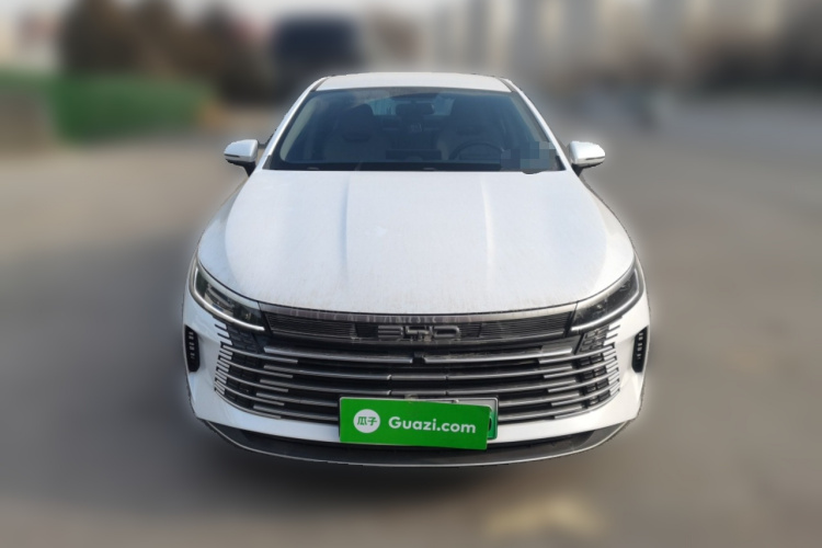 比亚迪 驱逐舰05 2023款 冠军版 DM-i 55KM 豪华型车身外观2