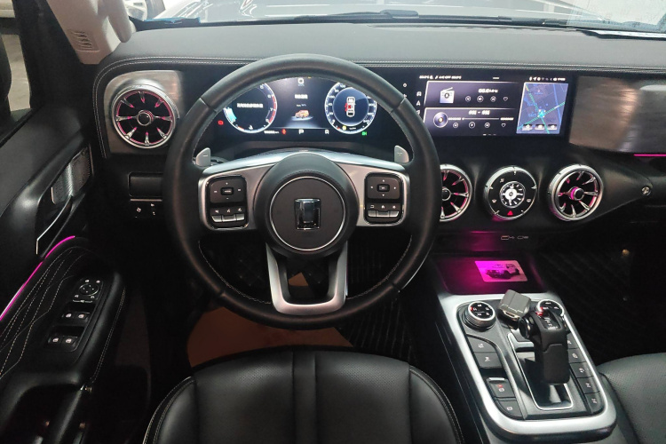 坦克300 2021款 越野版 2.0T 征服者局部细节13