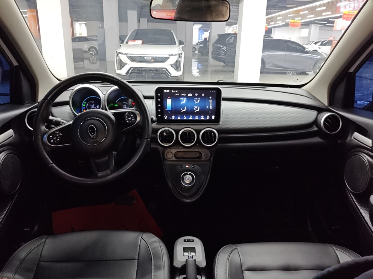 欧拉黑猫 2021款 351km 标准型