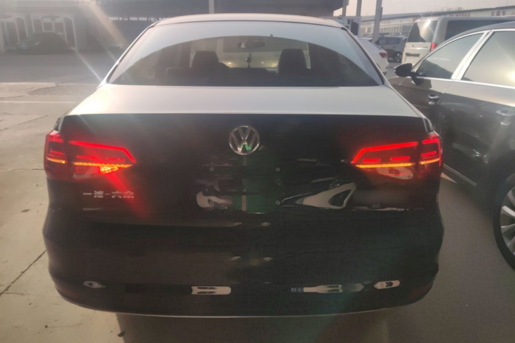 大众 速腾 2018款 1.6L 自动舒适型车身外观6004