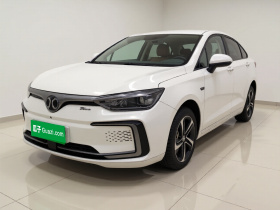 北京汽车 北京EU5 2018款 R500 智风版