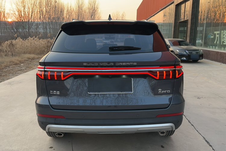 比亚迪 宋Pro 2019款 1.5T 自动精英型车身外观6005