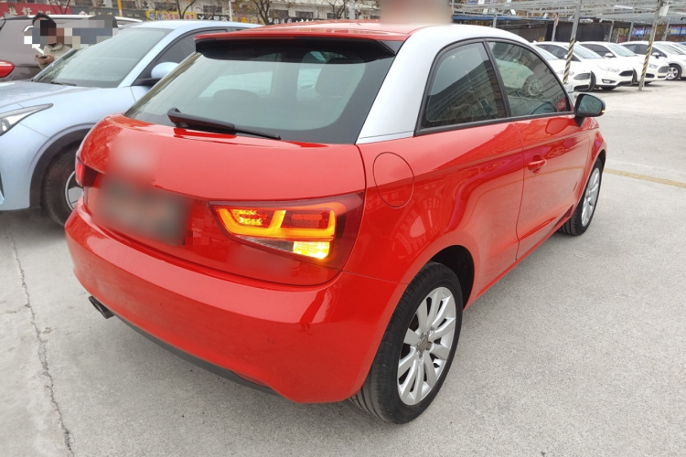 奥迪A1 2014款 30 TFSI 舒适型车身外观7