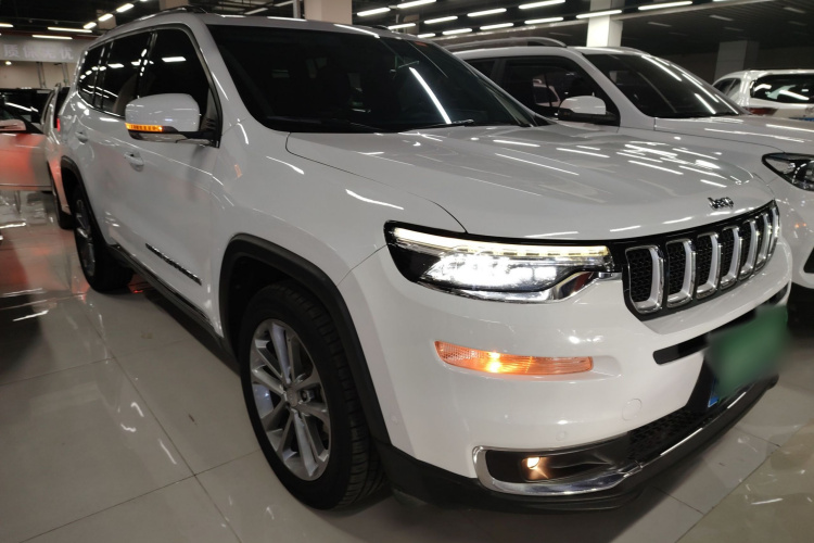 Jeep 大指挥官 2018款 2.0T 四驱臻享版 国V车身外观6002
