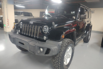 Jeep 牧马人 2014款 3.0L Sahara 四门版