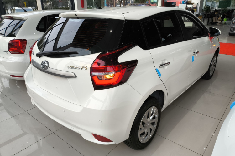 丰田 威驰FS 2022款 1.5L 20周年纪念版车身外观6005