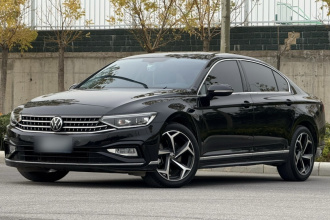 大众 迈腾 2023款 200万辆纪念版 330TSI DSG领先型