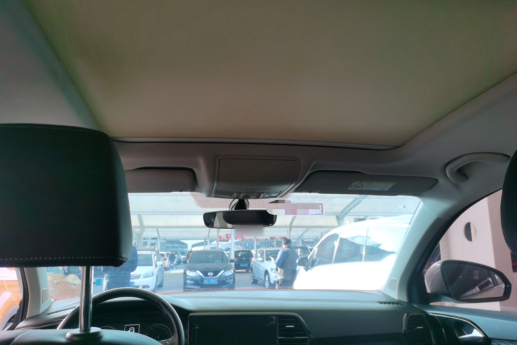 捷达VS7 2020款 1.4T 自动荣耀型中控内饰22