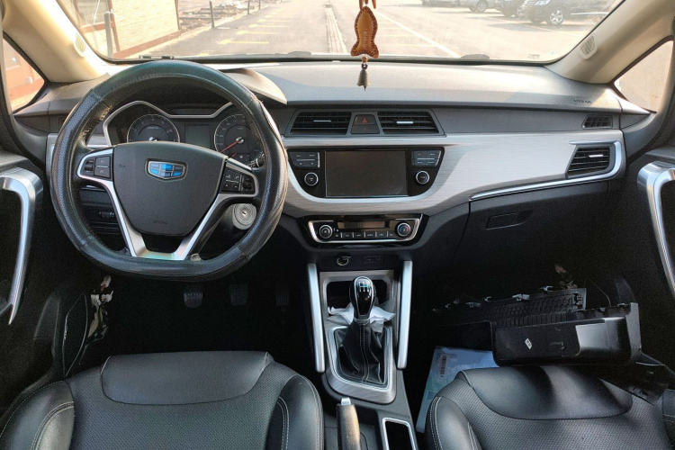 吉利汽车 远景X3 2017款 1.5L 手动尊贵型中控内饰7002