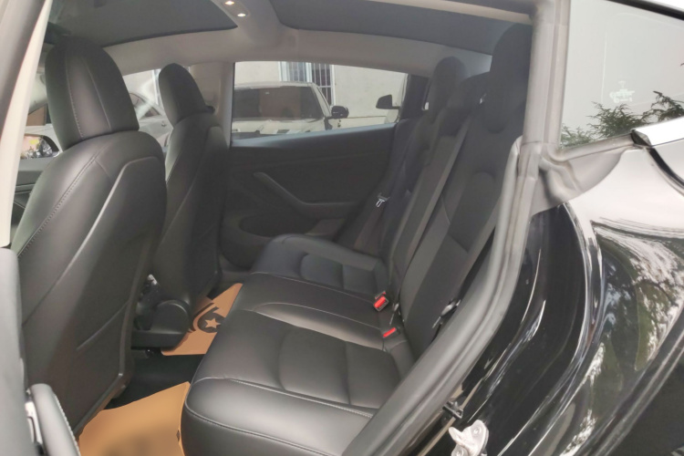 特斯拉 Model 3 2020款 改款 标准续航后驱升级版中控内饰21