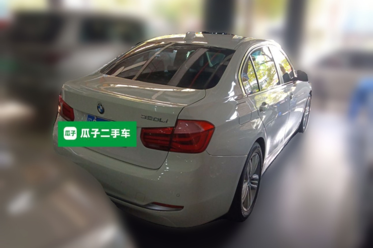 宝马3系 2016款 320Li 时尚型车身外观7